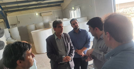 بازدید سرپرست دانشگاه علوم و فنون دریایی خرمشهر از دانشکده منابع طبیعی دریا با تأکید بر توسعه کارآفرینی شیلاتی در قالب واحدهای کوچک تولیدی