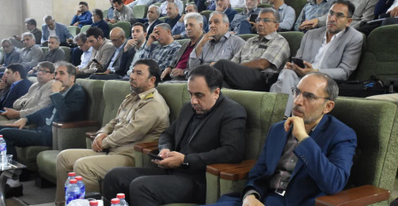 همایش علمی شیلات و صنایع دریایی: آینده پژوهیب با صاحبان تجربه در دانشگاه علوم و فنون دریایی خرمشهر برگزار شد.