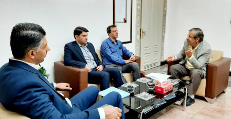 فرآیند اخذ مجوز فعالیت مرکز آموزش دریانوردی نامحدود دانشگاه علوم و فنون دریایی خرمشهر از اداره کل امور دریانوردان و سازمان های تخصصی و بین المللی سازمان بنادر و دریانوردی ایران به مراحل نهایی رسید.