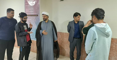 بازدید هیأت رئیسه دانشگاه علوم و فنون دریایی خرمشهر از خوابگاه‌های دانشجویی به مناسبت روز دانشجو