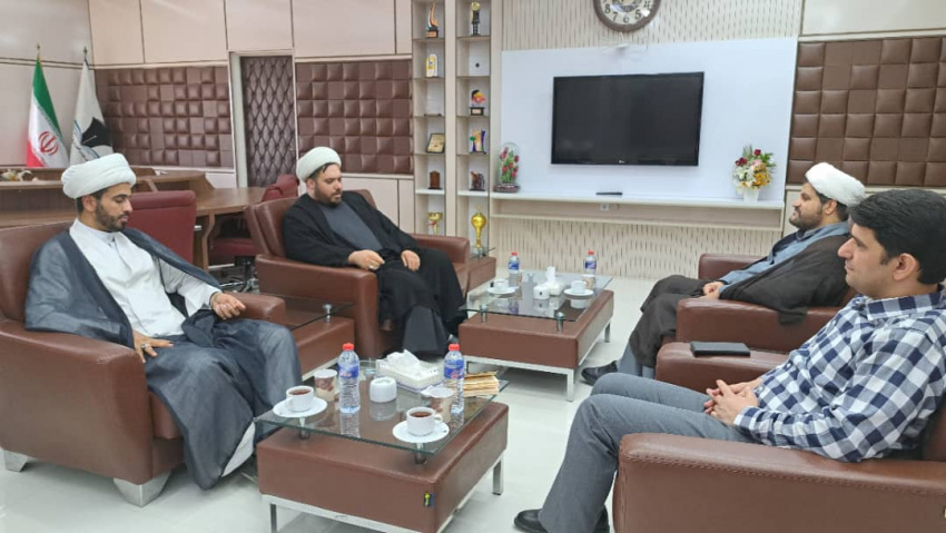 دیدار رئیس اداره تبلیغات اسلامی شهرستان خرمشهر با سرپرست دانشگاه علوم و فنون دریایی خرمشهر