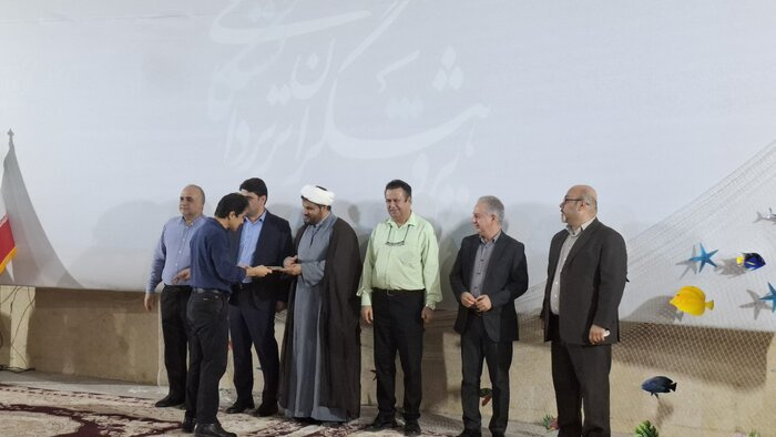 تجلیل از پژوهشگران برتر در دانشگاه علوم و فنون دریایی خرمشهر